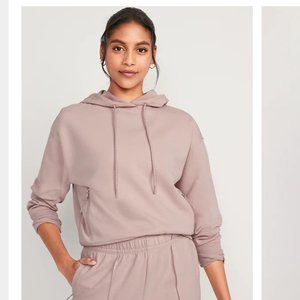 NWOT Dynamic Fleece Hoodie